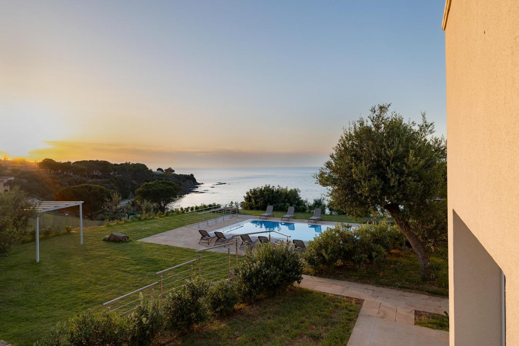 Aura Maris Beach Residence Mazzaforno Cefalu Exterior photo